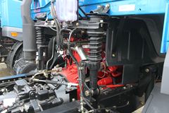 青岛解放 赛龙中卡 160马力 4X2 6.8米排半栏板载货车(CA5161CCYPK2L2EA80-1)