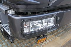 青岛解放 新大威重卡 350马力 6X4 5.4米LNG自卸车(CA3256P2K2T1NA80)