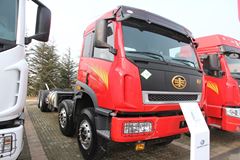 青岛解放 新大威重卡 380马力 8X4 8米LNG自卸车(CA3310P2K2L5T4NA80)