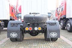 解放 新悍威J5M重卡 300马力 4X2 LNG牵引车(CA4180P1K15NA80)