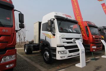 解放 新悍威J5M重卡 300马力 4X2 LNG牵引车(CA4180P1K15NA80)
