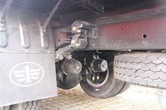 解放 虎V 120马力 4X2 5.2米单排栏板载货车(CA1083P40K2L2EA84)
