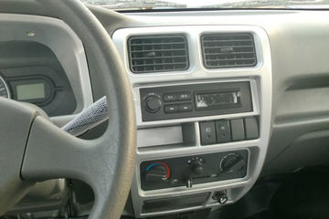 ������Խ �±�MINI 1.8L 62���� 2.8��΢��ͼƬ