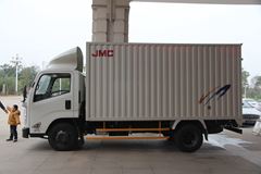 江铃 凯锐800 基本款 122马力 3.6米单排厢式轻卡(JX5047XXYXPGA2)