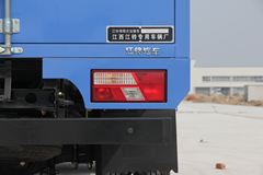 江铃凯锐800 120马力 3.7米排半厢式轻卡(基本款)