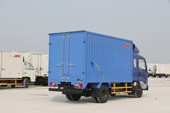 江铃凯锐800 120马力 3.7米排半厢式轻卡(基本款)