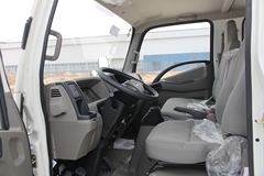 江铃凯锐800 120马力 3.1米双排厢式轻卡