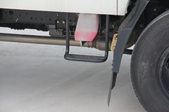 江铃凯锐800 120马力 3.1米双排厢式轻卡