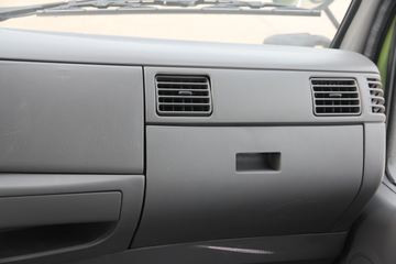 ���忭�� 95���� 2.2��˫�������ῨͼƬ
