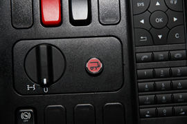 奔驰Atego&nbsp;载货车驾驶室                                               图片