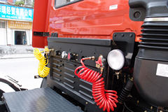 东风商用车 天龙重卡 375马力 6X2 牵引车(DFL4240AX2B)