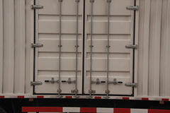 东风商用车 天锦中卡 185马力 4X2 6.2米厢式载货车(DFL5120XXYB13)