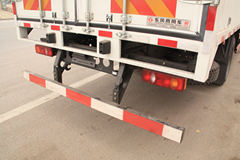 东风商用车 天锦中卡 185马力 4X2 6.2米厢式载货车(DFL5120XXYB13)