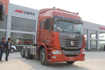 联合卡车U420 420马力 6X4 牵引车(SQR4250D6ZT4)