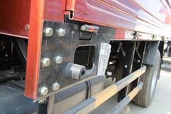 东风 凯普特E300 130马力 4.172米排半栏板轻卡(DFA1040S39D6)