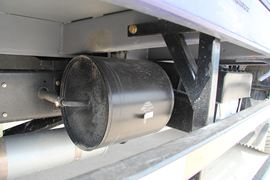 金刚&nbsp;自卸车底盘                                                图片