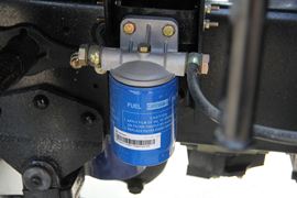 金刚&nbsp;自卸车底盘                                                图片