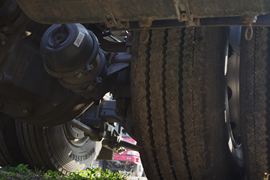 HOKA H7&nbsp;牵引车底盘                                                图片