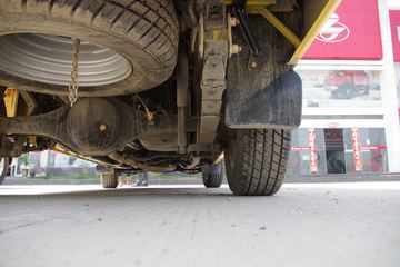 ���� ���� ��׼�� 2007�� ���� 2.8L���� ˫��Ƥ��ͼƬ