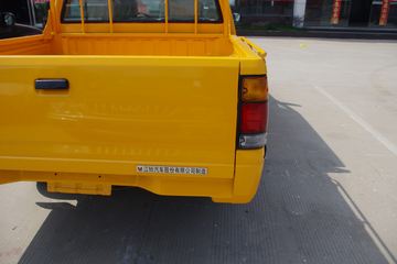 ���� ���� ��׼�� 2007�� ���� 2.8L���� ˫��Ƥ��ͼƬ