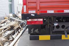 东风 多利卡 140马力 4X2 6.2米载货车(EQ1160L12DF)