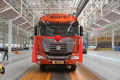 联合卡车 U400重卡 超重载型 K金版 400马力 6X4 LNG牵引车(SQR4251N6ZT4)