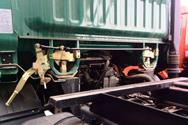 劲诺&nbsp;自卸车底盘                                                图片