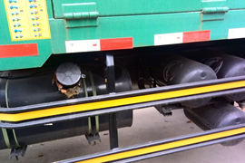 劲诺&nbsp;自卸车底盘                                                图片