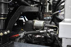 北奔 V3重卡 380马力 6X4 LNG牵引车(ND42500B33J7)