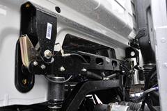 北奔 V3重卡 380马力 6X4 LNG牵引车(ND42500B33J7)