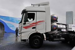 北奔 V3重卡 380马力 6X4 LNG牵引车(ND42500B33J7)