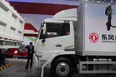 东风商用车 天锦中卡 210马力 4X2 7.5米厢式载货车(快速物流)(DFL5160XXYBX1A)