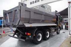 福田 欧曼GTL 9系重卡 336马力 6X4 5.6米自卸车(BJ3259DLPKB-XB)