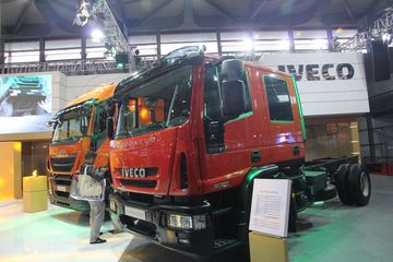 ��ά�� Eurocargoϵ���ؿ� 251���� ˫������������(ML120E25D)ͼƬ