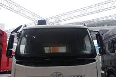 一汽解放 J6L 220马力 6X2 随车吊(CA5220JSQP62K1L7T3E4)