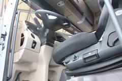 中国重汽 SITRAK C7H重卡 440马力 6X4 (宽体高顶驾驶室)牵引车(ZZ4255V324HD1B) 中国重汽 SITRAK C7H重卡 440马力 6X4 (宽体高顶驾驶室)牵引车(ZZ4255V324HD1B)