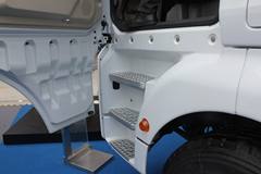 中国重汽 SITRAK C7H重卡 440马力 6X4 (宽体高顶驾驶室)牵引车(ZZ4255V324HD1B) 中国重汽 SITRAK C7H重卡 440马力 6X4 (宽体高顶驾驶室)牵引车(ZZ4255V324HD1B)