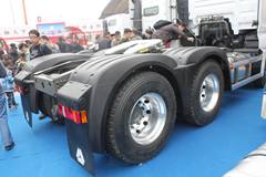 中国重汽 SITRAK C7H重卡 440马力 6X4 (宽体高顶驾驶室)牵引车(ZZ4255V324HD1B) 中国重汽 SITRAK C7H重卡 440马力 6X4 (宽体高顶驾驶室)牵引车(ZZ4255V324HD1B)