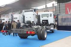 中国重汽 汕德卡SITRAK C5H中卡 180马力 4X2载货车底盘(ZZ1166G451GD1)