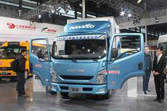跃进 超越C300-33 112马力 4.18米单排厢式轻卡