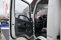 飞碟奥驰D1系列 112马力 4X2 4.2米单排栏板轻卡(FD1040D16Q4)