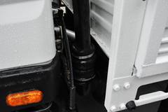 飞碟奥驰D1系列 112马力 4X2 4.2米单排栏板轻卡(FD1040D16Q4)