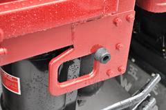 飞碟奥驰 新1800系列 109马力 4X2 3.8米排半栏板轻卡(FD1040P17K4-4)