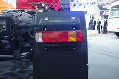 红岩 杰狮682重卡 340马力 6X4 牵引车(IVCEO出口版)(SC600G34T)