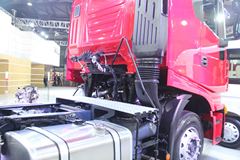 红岩 杰狮682重卡 340马力 6X4 牵引车(IVCEO出口版)(SC600G34T)