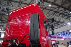 红岩 杰狮682重卡 340马力 6X4 牵引车(IVCEO出口版)(SC600G34T)