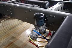 江淮 格尔发K3系列重卡 270马力 8X4 栏板载货车(HFC1314K1R1LT)