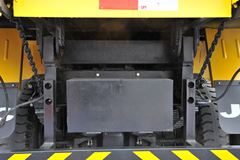 金杯 核动力 140马力 3.91米自卸车(SY3090BR1T)