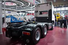 东风商用车 天龙 380马力 6X4 牵引车(DFL4250AW)