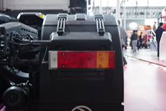 东风商用车 天龙 380马力 6X4 牵引车(DFL4250AW)